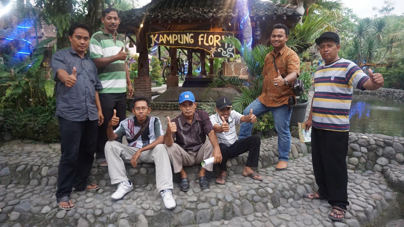 STUDY LAPANG, Pengelola Banyu Kencono Liburan ke Kampung Flory