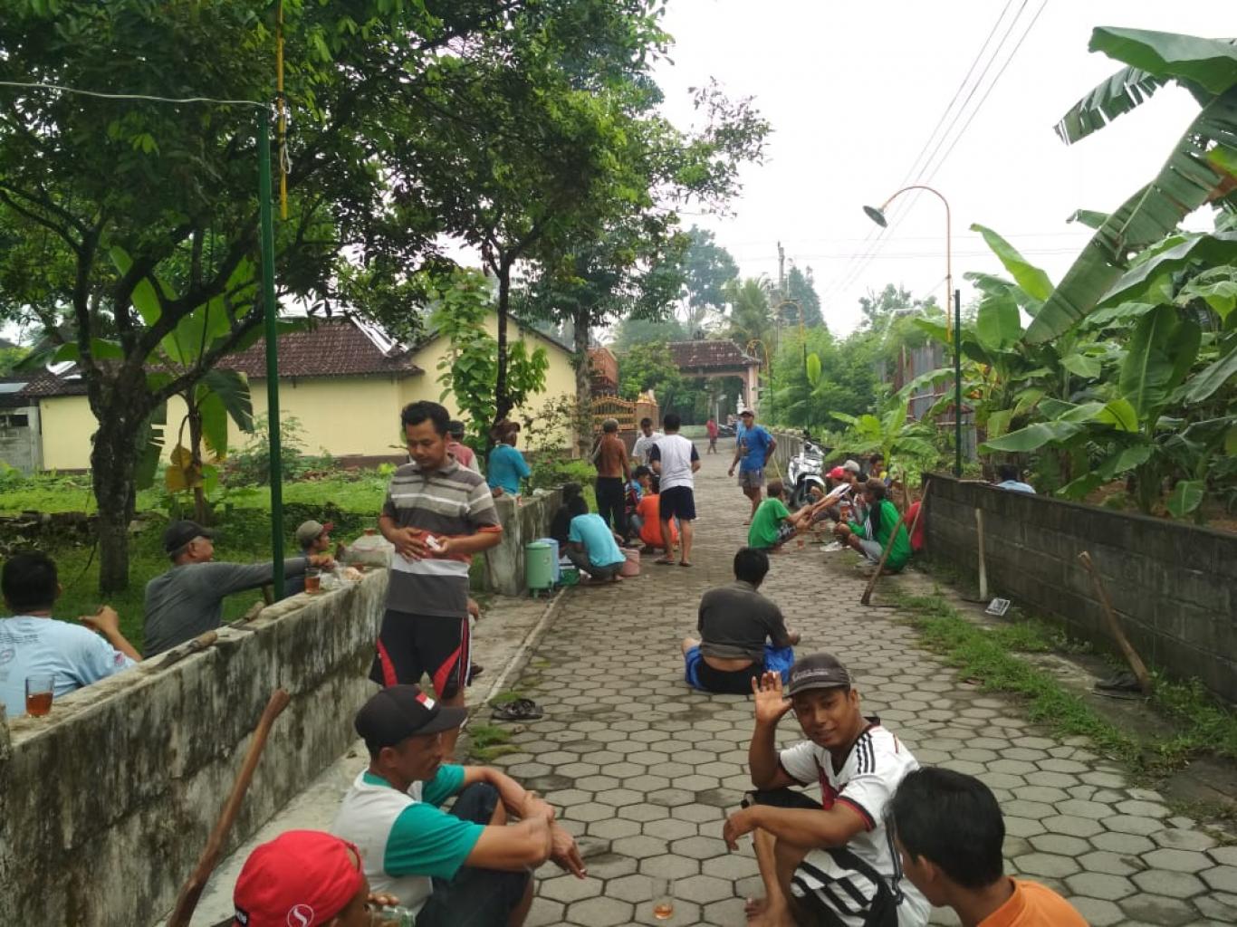 Kerjabakti Massal Dusun Kedaton Wetan